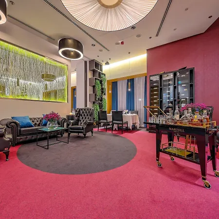 Intercontinental By Ihg 5*