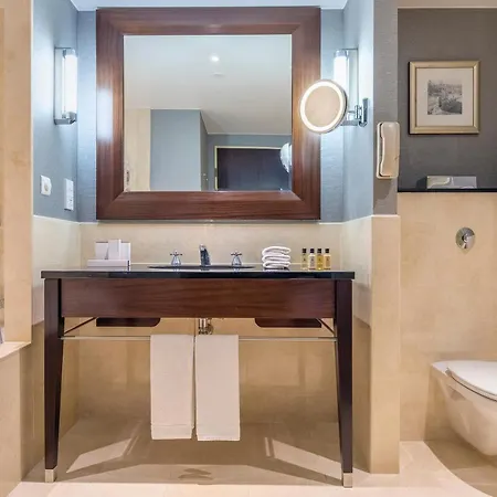 Intercontinental By Ihg Hotell 5*