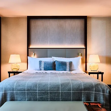 Intercontinental By Ihg Hotel 5*