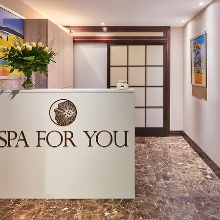 Intercontinental By Ihg 5*