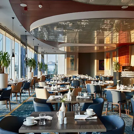 Intercontinental By Ihg Hotel Warszawa