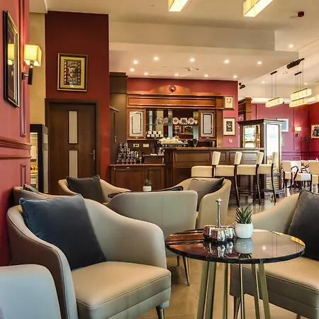 Intercontinental By Ihg Hotell