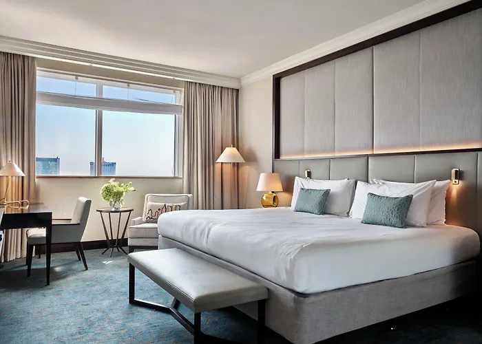 Intercontinental By Ihg Hotel Warschau